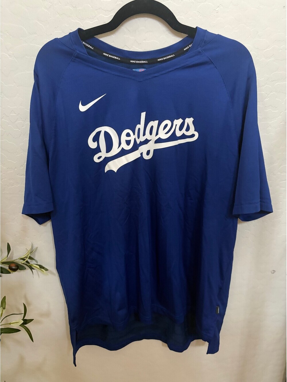#52 Phil Bickford Team Issued Dodgers Nike Pre Game V Neck Performance T Shirt